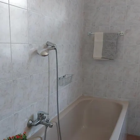 Cascina Della Chiesa Bed and breakfast