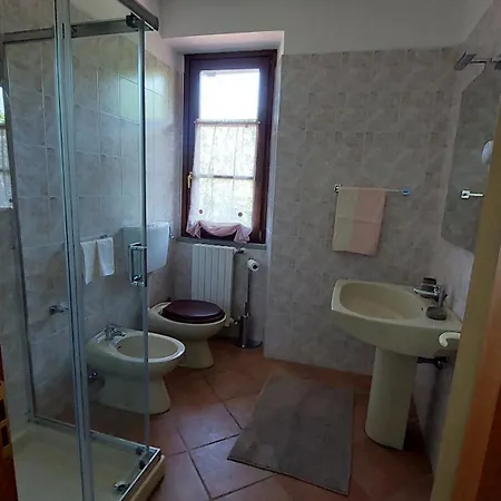 Alojamento de Acomodação e Pequeno-almoço Cascina Della Chiesa