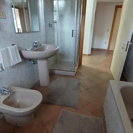 Cascina Della Chiesa Bed and breakfast *